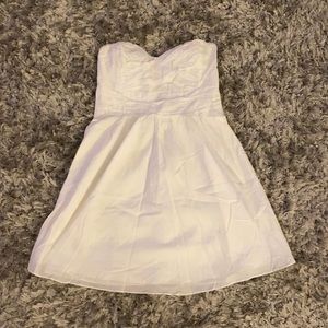 Express strapless white cotton summer dress with cross rouched front size 4